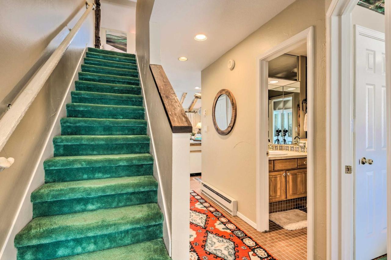 Eclectic Home With Deck 4 Miles To Ski Cloudcroft! Esterno foto